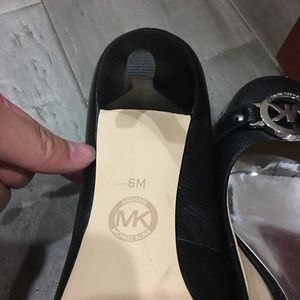 Black leather MK shoes